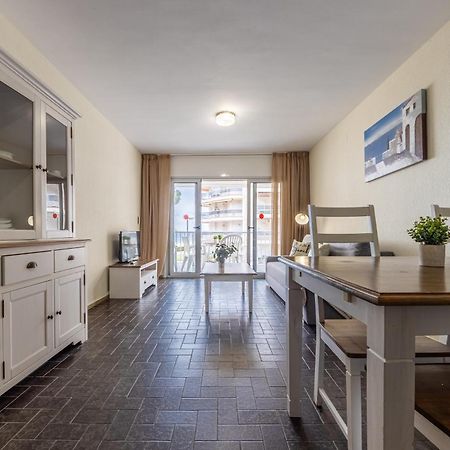 Apartamentos Dms V Arysal Cambrils Bagian luar foto