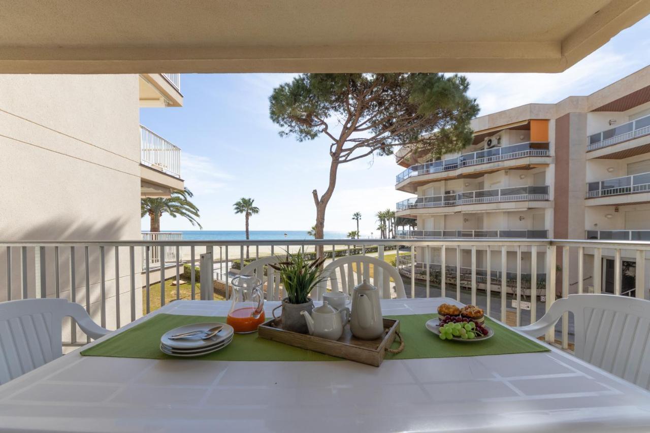 Apartamentos Dms V Arysal Cambrils Bagian luar foto