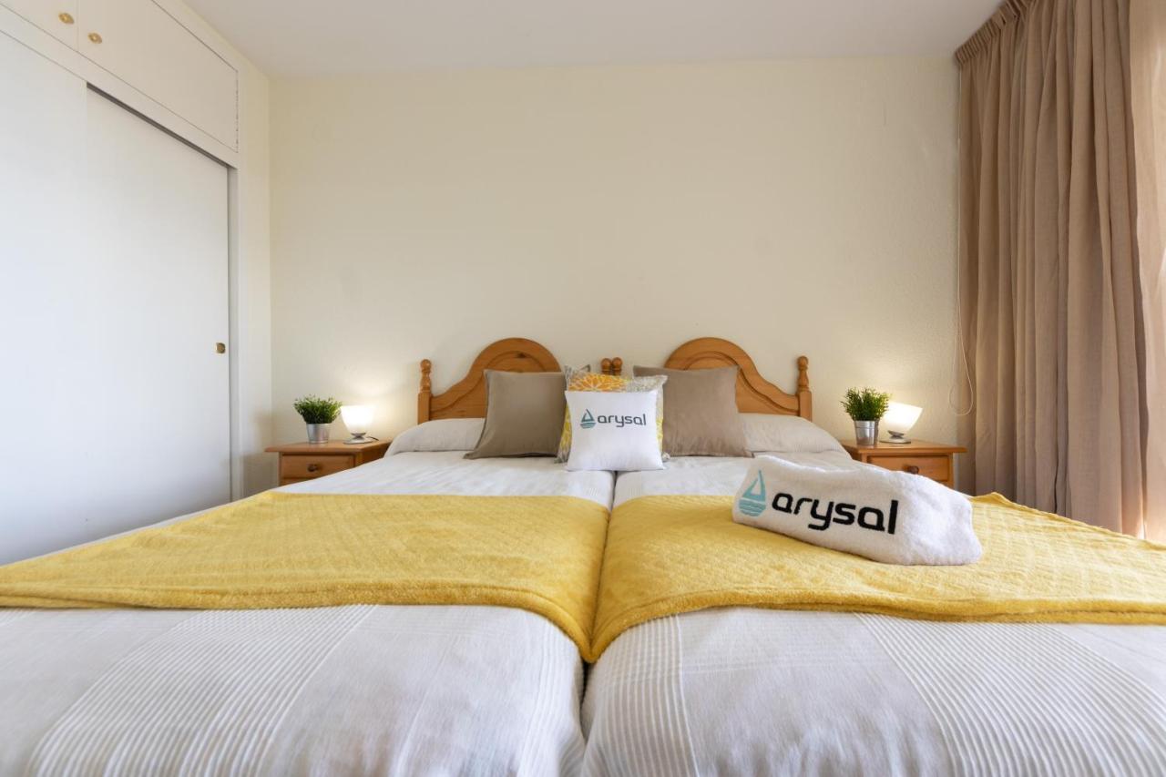Apartamentos Dms V Arysal Cambrils Bagian luar foto