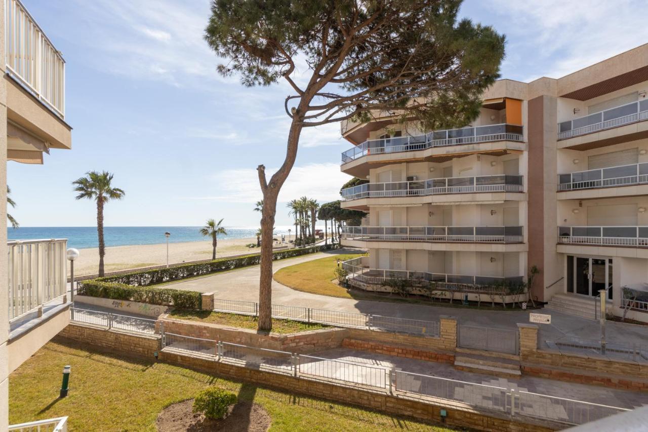 Apartamentos Dms V Arysal Cambrils Bagian luar foto